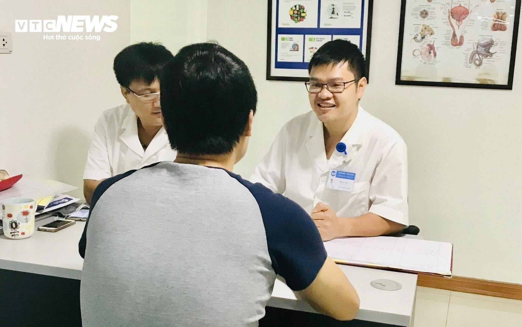 TUỔI TRUNG NIÊN, VÌ SAO NHIỀU NAM GIỚI BỖNG HƯNG PHẤN NHƯ TUỔI ĐÔI MƯƠI?